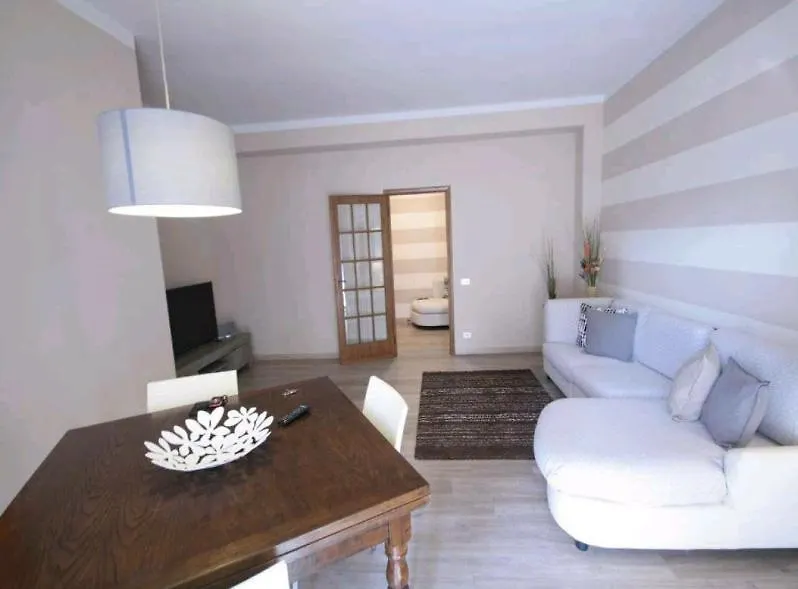 Tricolore Place Bed and Breakfast Milano Italia